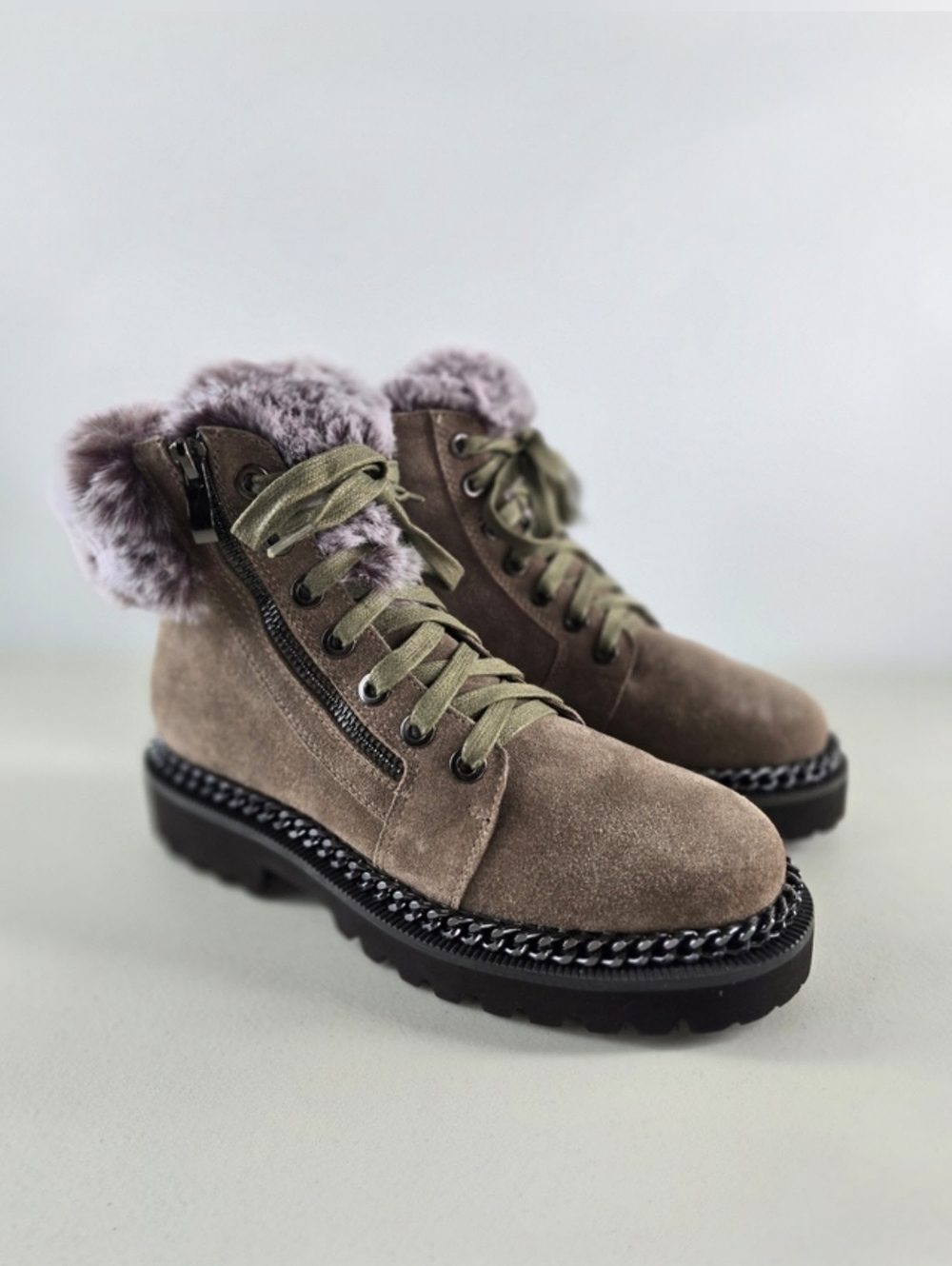 Vince Camuto MEERIE Faux Fur Lined Suede Leather Boots Size 6.5
